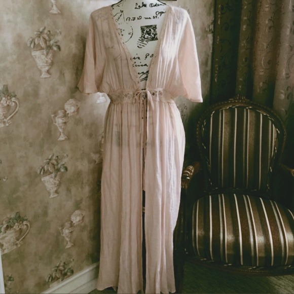 EMBELLISHED BLUSH MAXI DUSTER NWT - Picture 2 of 9